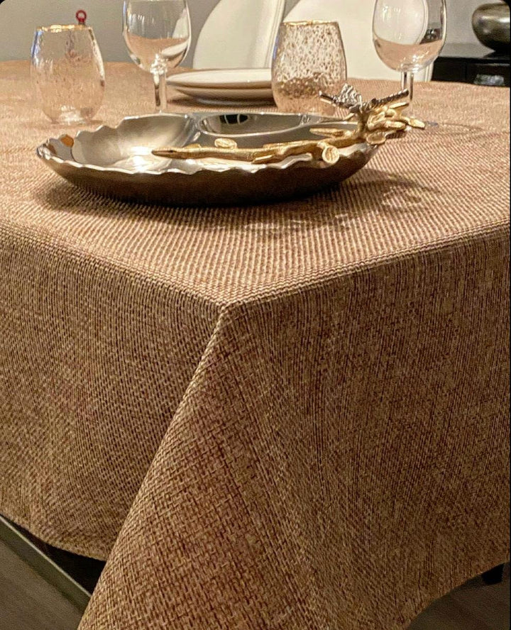 Bella Table Cloth