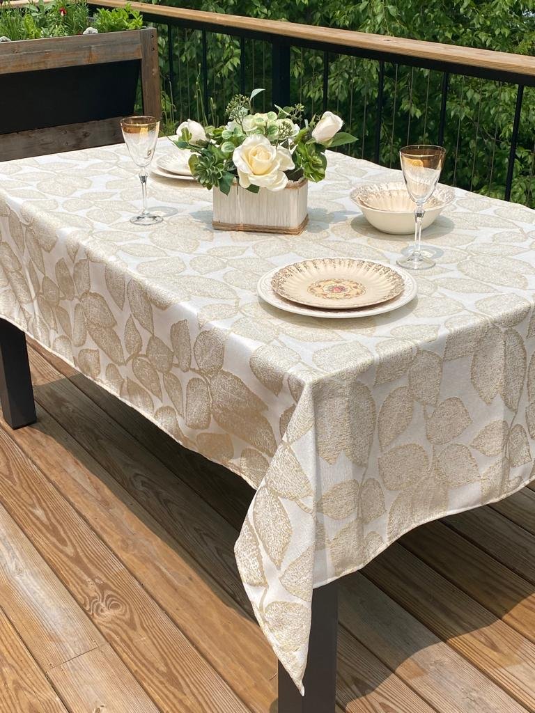 Firenza White - Gold Table Cloth