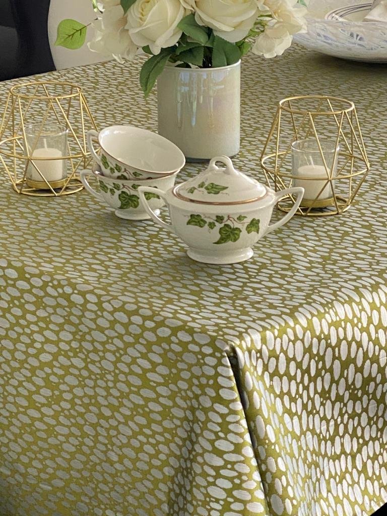 Metallic Print : Patio Silver / Green Table Cloth