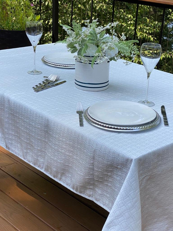 Square White Silver Table Cloth