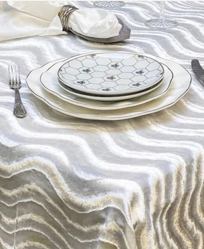 Flatbush Velvet White Table Cloth