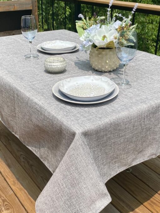 Bella Table Cloth